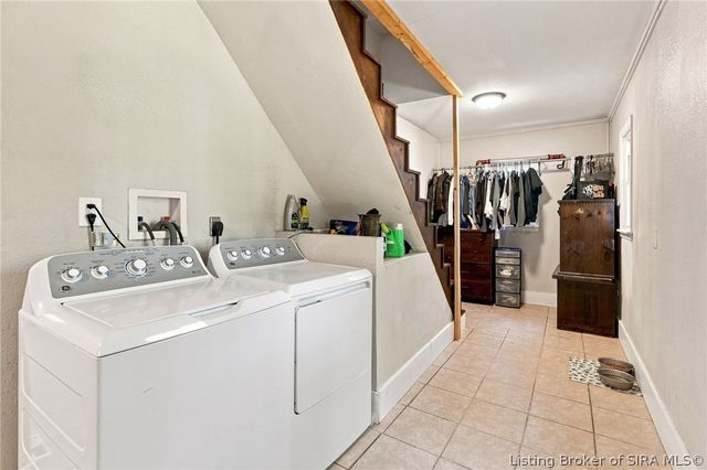 10805 Highway 135 NE, New Salisbury, IN 47161