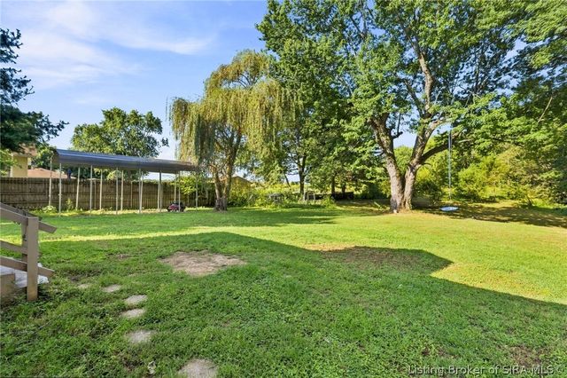 10805 Highway 135 NE, New Salisbury, IN 47161