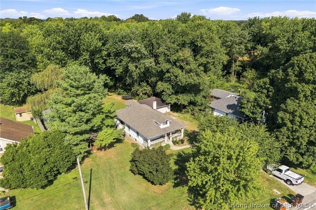10805 Highway 135 NE, New Salisbury, IN 47161