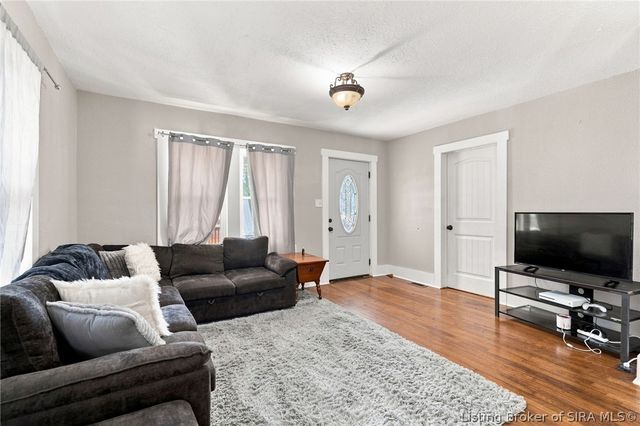 10805 Highway 135 NE, New Salisbury, IN 47161