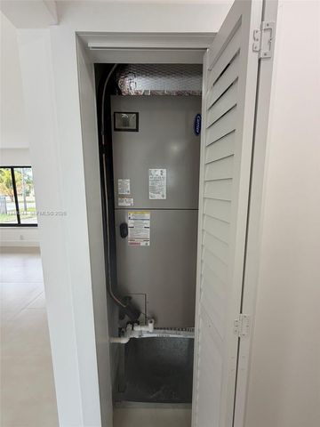 4872 NW 171st Ter, Miami Gardens, FL 33055