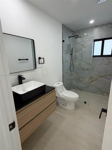 4872 NW 171st Ter, Miami Gardens, FL 33055