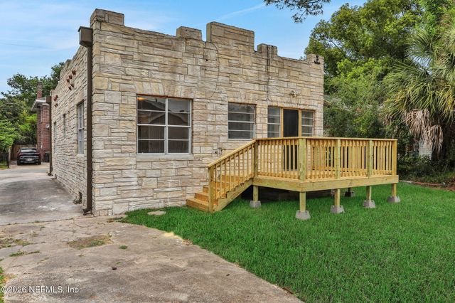 2578 HALDUMAR Terrace, Jacksonville, FL 32204