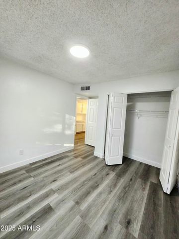 2926 S Emerson Street, Mesa, AZ 85210