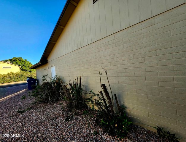 2926 S Emerson Street, Mesa, AZ 85210