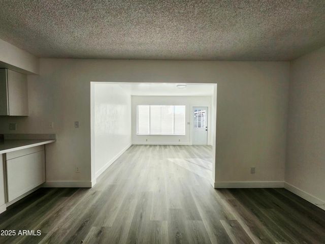 2926 S Emerson Street, Mesa, AZ 85210