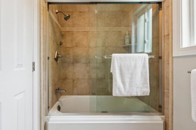 3481 La Mesa Drive, San Carlos, CA 94070