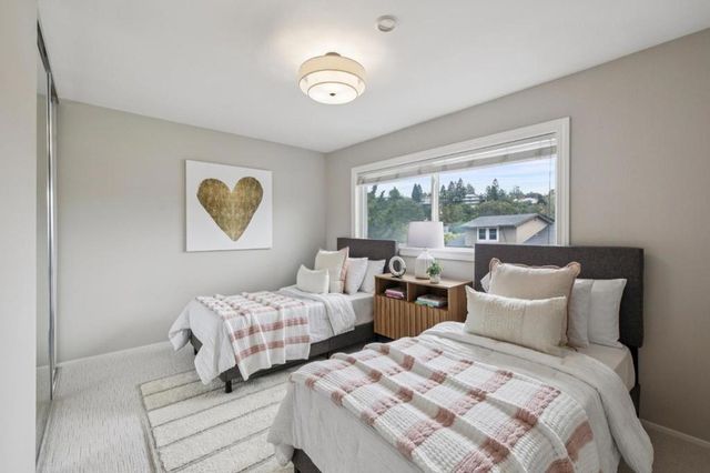 3481 La Mesa Drive, San Carlos, CA 94070