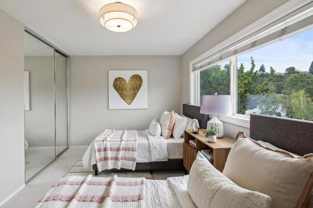 3481 La Mesa Drive, San Carlos, CA 94070