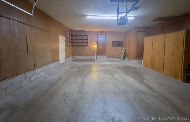 126 SW 6th Street, Checotah, OK 74426