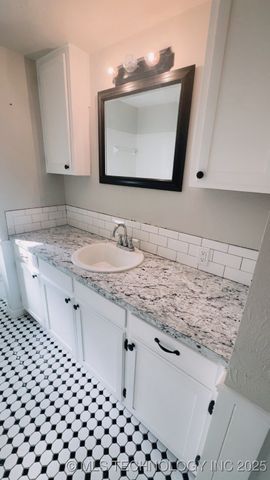 126 SW 6th Street, Checotah, OK 74426