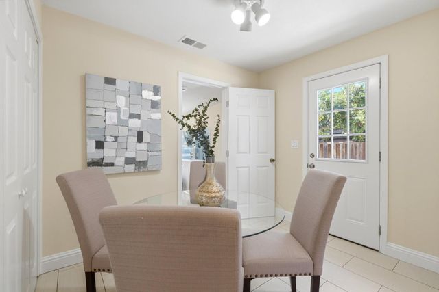430 Garden Street, East Palo Alto, CA 94303