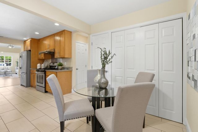 430 Garden Street, East Palo Alto, CA 94303