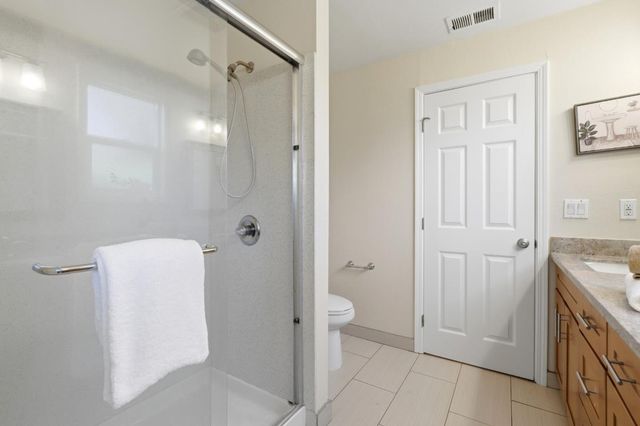 430 Garden Street, East Palo Alto, CA 94303