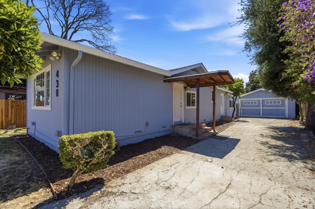 430 Garden Street, East Palo Alto, CA 94303