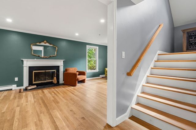 93 Kendrick Rd, Wakefield, MA 01880
