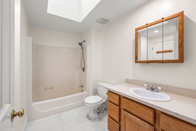 93 Kendrick Rd, Wakefield, MA 01880