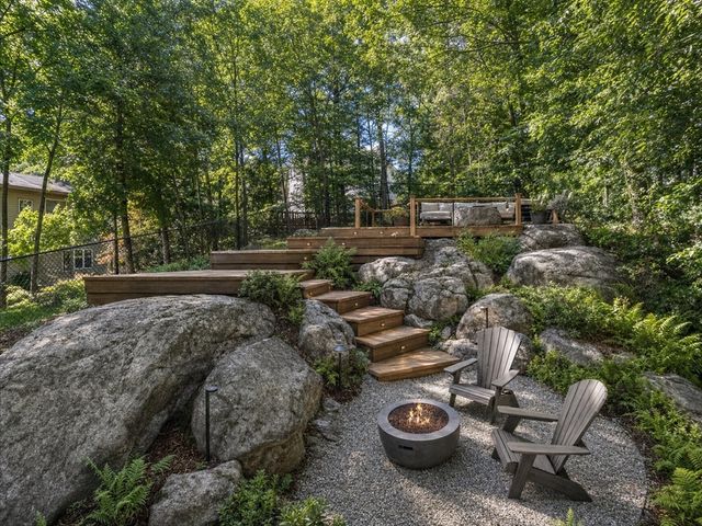 93 Kendrick Rd, Wakefield, MA 01880
