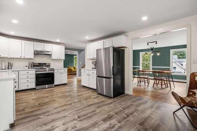 93 Kendrick Rd, Wakefield, MA 01880