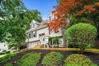 93 Kendrick Rd, Wakefield, MA 01880