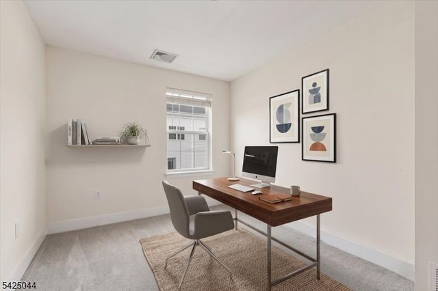 309 Saratoga Ct, Branchburg Twp., NJ 08876