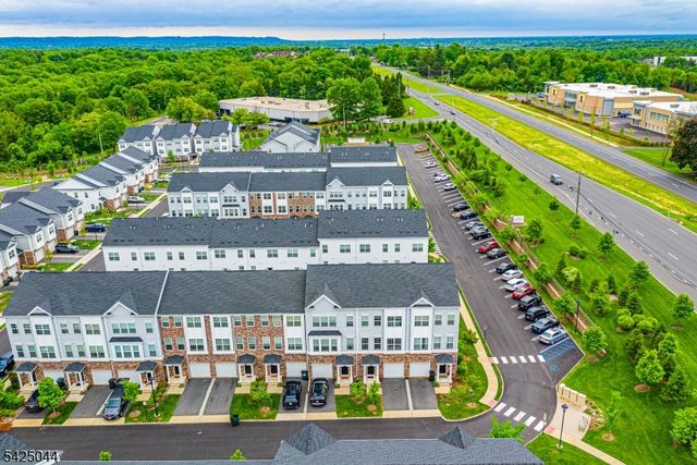 309 Saratoga Ct, Branchburg Twp., NJ 08876