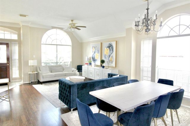 1107 Woodley Bend, Sugar Land, TX 77479