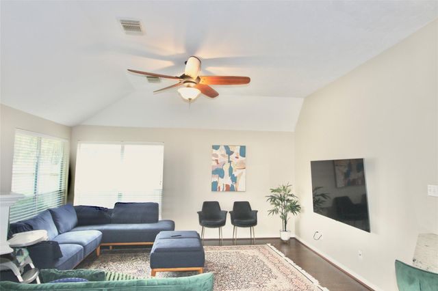 1107 Woodley Bend, Sugar Land, TX 77479