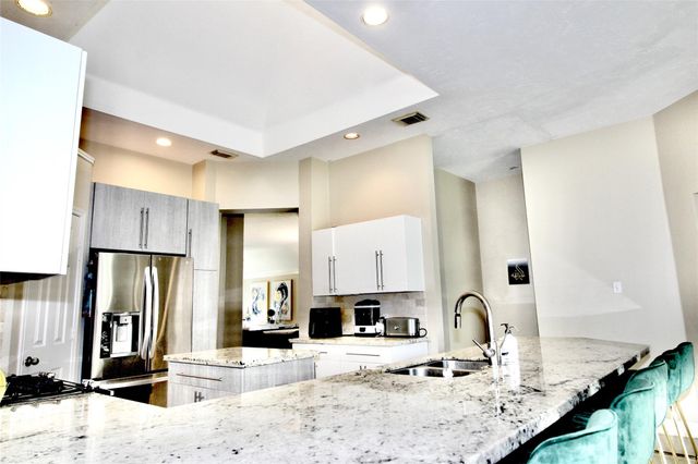 1107 Woodley Bend, Sugar Land, TX 77479