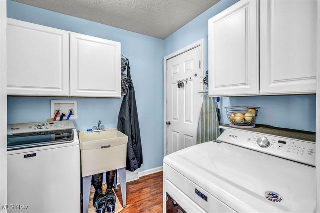 708 Montgomery Drive, Brunswick, OH 44212