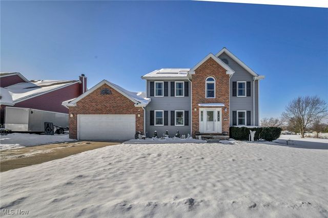 708 Montgomery Drive, Brunswick, OH 44212