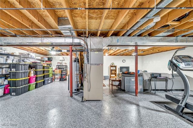 708 Montgomery Drive, Brunswick, OH 44212