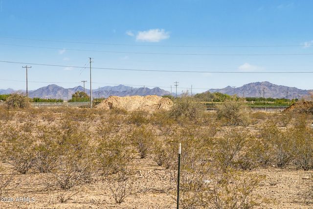 2938 S WICKENBURG Road, Tonopah, AZ 85354