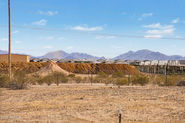 2938 S WICKENBURG Road, Tonopah, AZ 85354