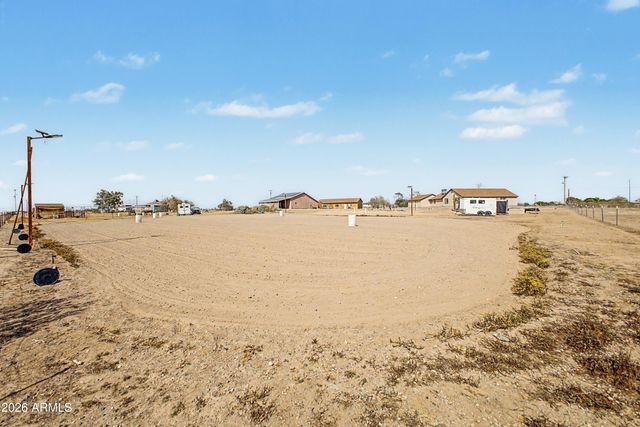 2938 S WICKENBURG Road, Tonopah, AZ 85354
