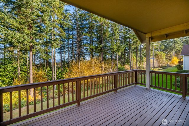 2115 Cascade Court, Anacortes, WA 98221