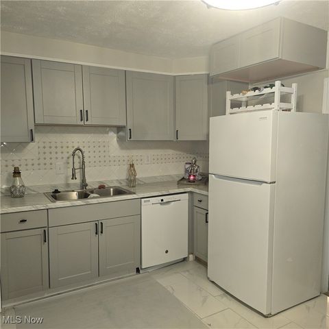 7891 Marlborough Avenue, Parma, OH 44129