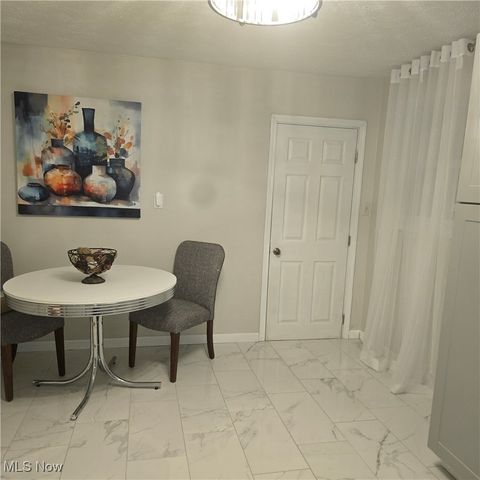 7891 Marlborough Avenue, Parma, OH 44129