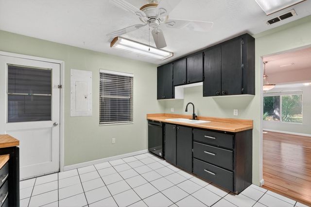 12 DAWSON DRIVE, Palm Coast, FL 32137