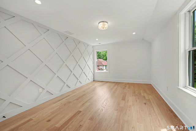 149 Don Bob Road, Stamford, CT 06903