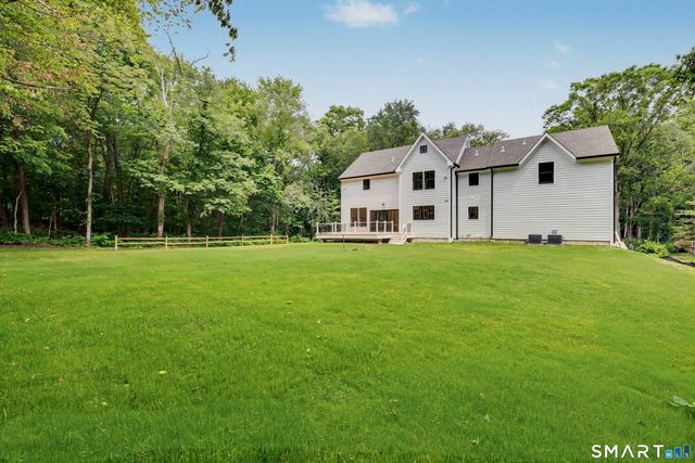 149 Don Bob Road, Stamford, CT 06903