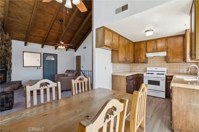 831 Madera Lane, Lake Arrowhead, CA 92352