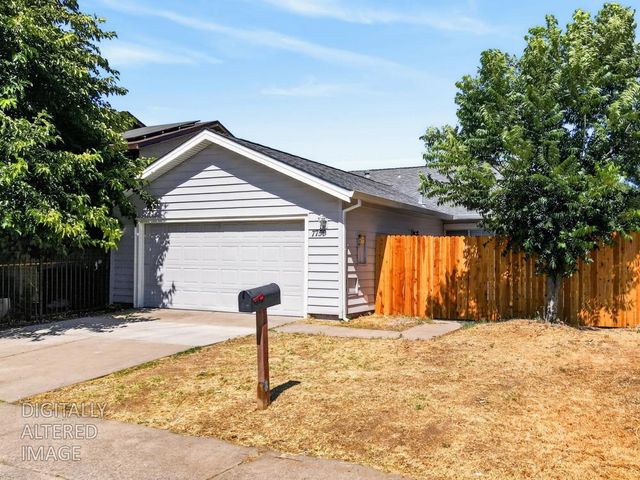 7759 Robinette Rd, Sacramento, CA 95828