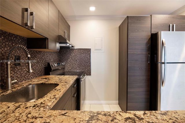 16710 NE 9th Avenue 605, North Miami Beach, FL 33162