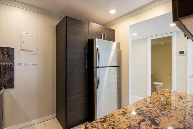 16710 NE 9th Avenue 605, North Miami Beach, FL 33162