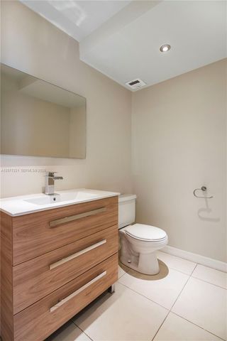 16710 NE 9th Avenue 605, North Miami Beach, FL 33162