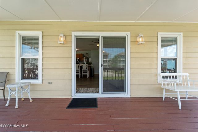 9010 W 9th Street, Surf City, NC 28445