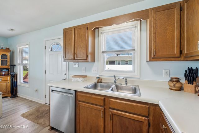 9010 W 9th Street, Surf City, NC 28445