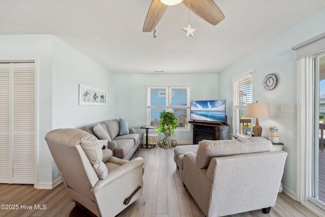 9010 W 9th Street, Surf City, NC 28445