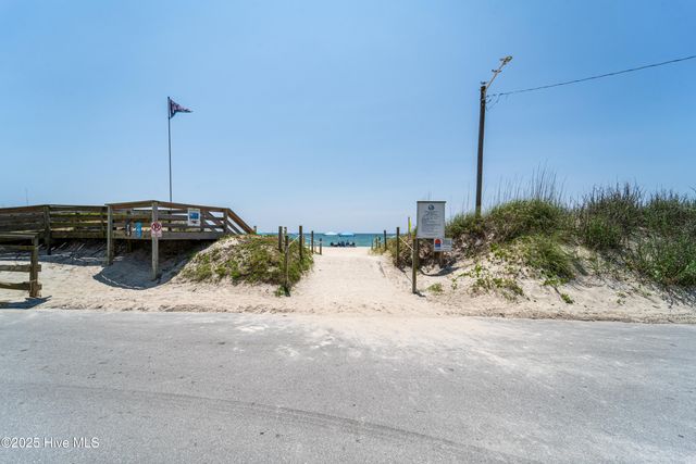 9010 W 9th Street, Surf City, NC 28445